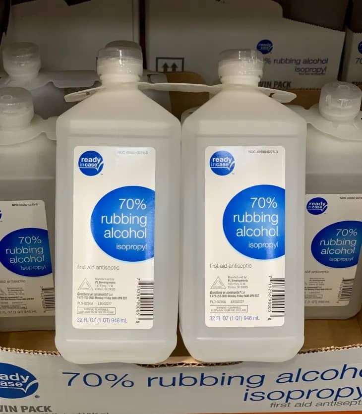 Are Isopropyl and Rubbing Alcohol the Same?